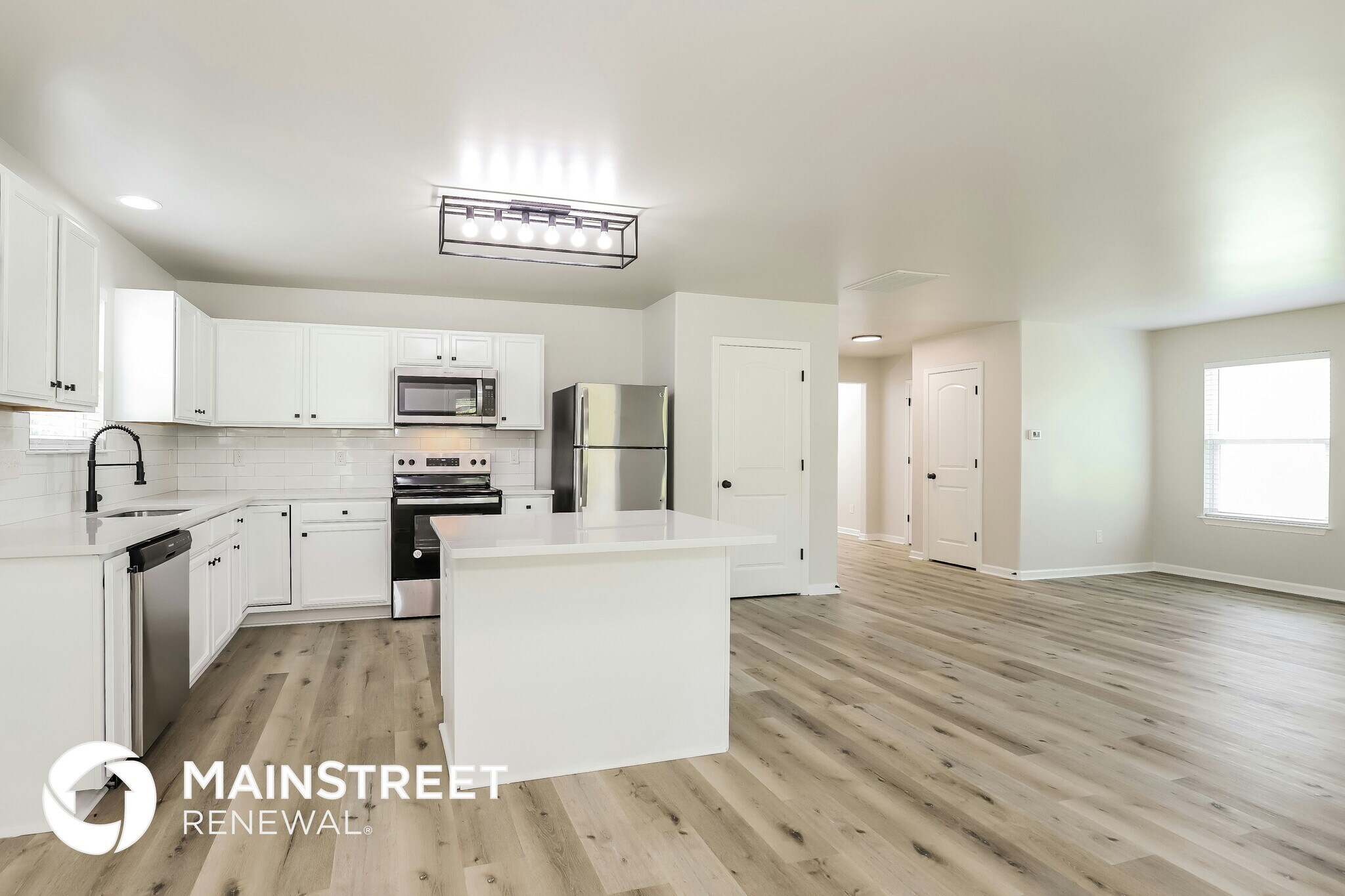 Building Photo - 1086 Aster Way