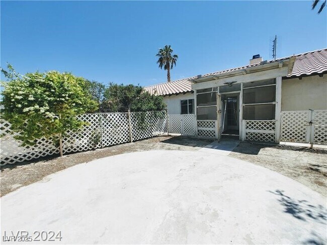 Building Photo - 5610 Bridger St