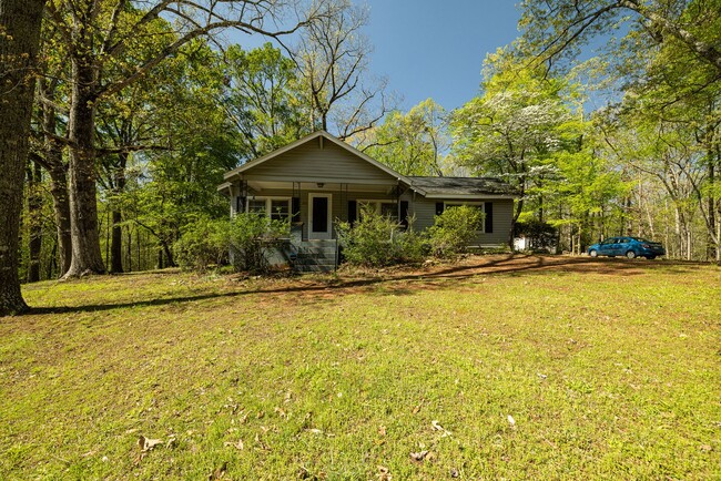 Building Photo - Spacious House on Old Six Mile Rd. - Water...