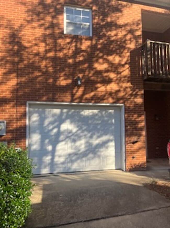 Building Photo - 1257 N Dean Rd