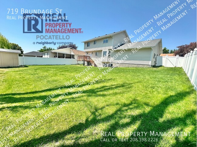 Building Photo - 719 Brundage St