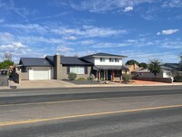 Building Photo - 175 S 400 E