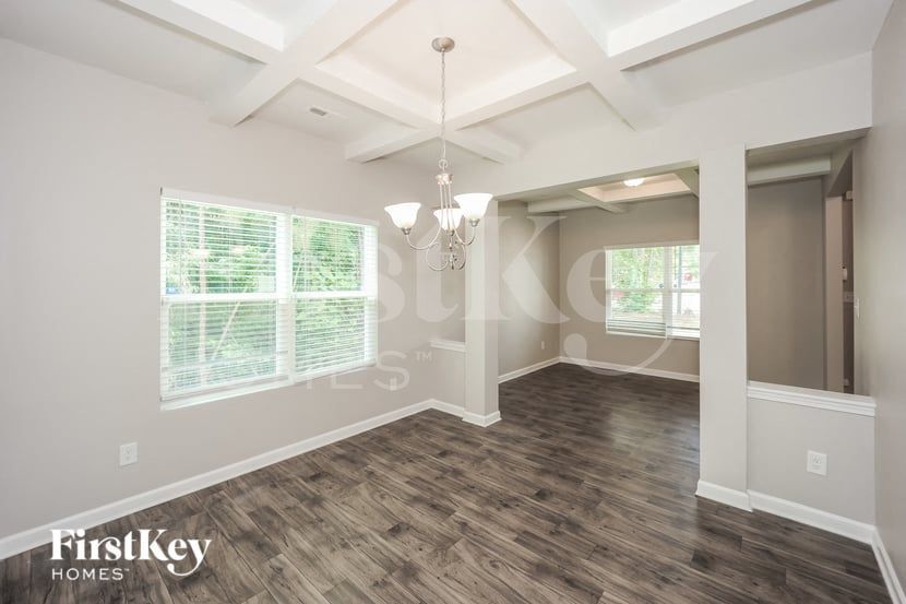 Building Photo - 59 Hill Top Circle