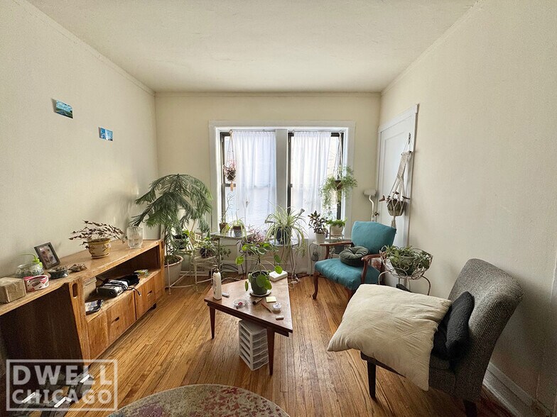 Primary Photo - 2706 N Spaulding Ave