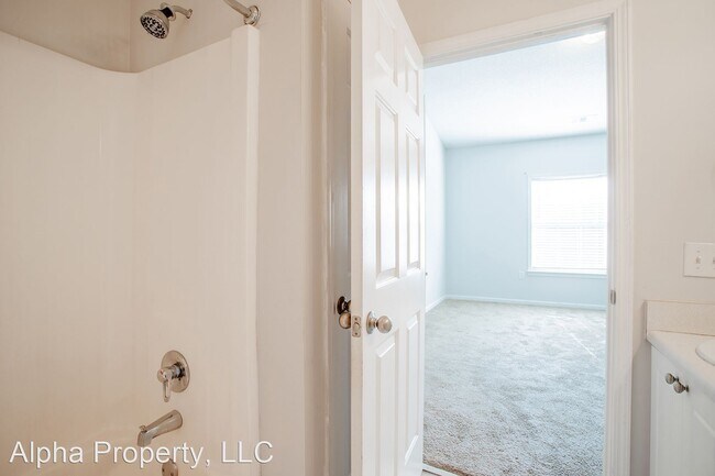 Building Photo - 3 br, 2 bath House - 531 McKenna Cir