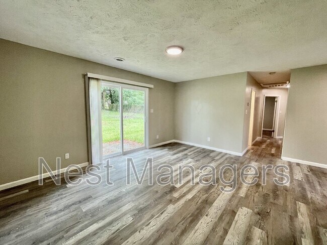 Building Photo - 6405 Lorell Ct