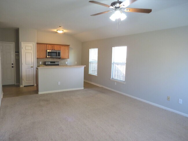 Building Photo - For Lease | 3 Bed, 2 Bath | 1,066 Sq Ft | Beer Creek Meadows|