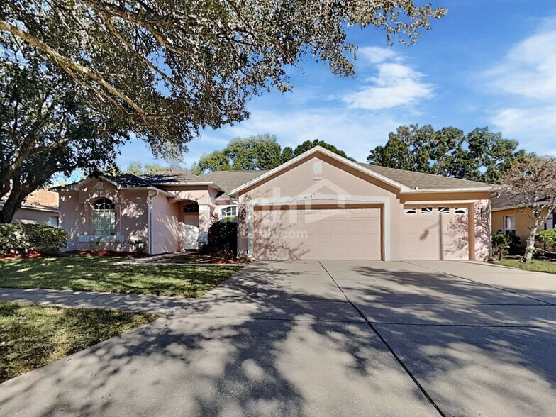 Primary Photo - 4004 Water Park Ct