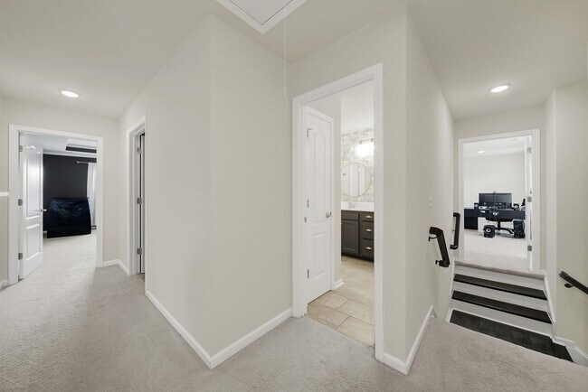 Building Photo - Charming 5 Bed 2.5 Bath home in Fort Mill!
