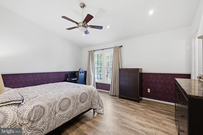 Building Photo - 8664 Pohick Forest Ct