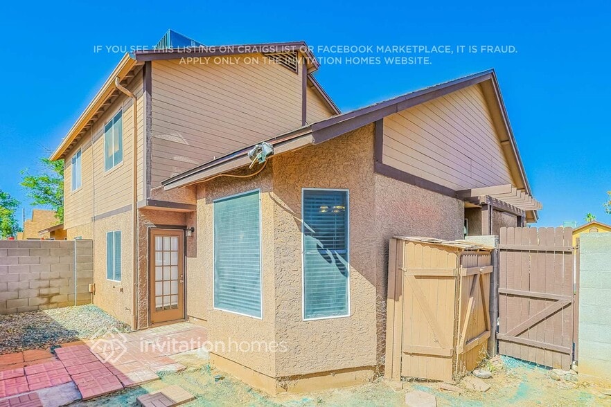 Building Photo - 5829 S 42nd St