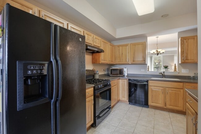 Building Photo - 12452 Wedgemere Dr