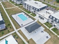 Building Photo - 280 Salmon Brook St