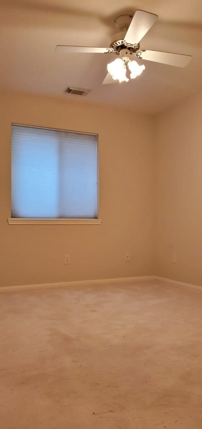 Building Photo - 7418 Colony Bend Ln