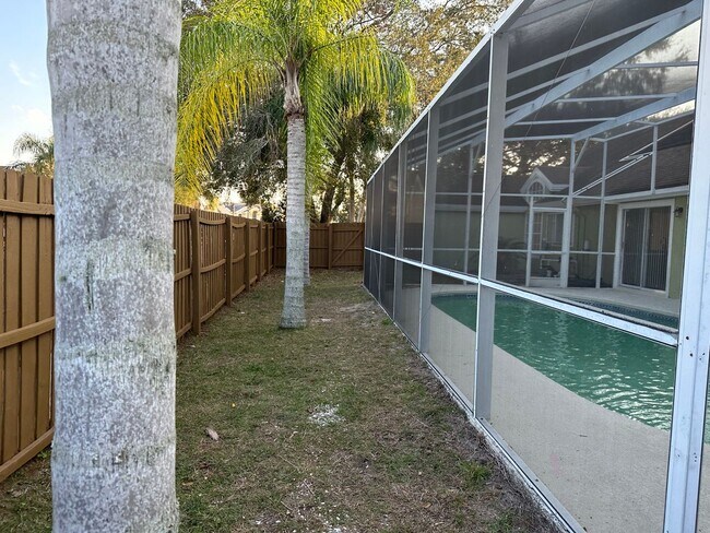Building Photo - 4801 Huxley Ct