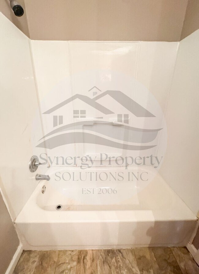 Building Photo - Madison Home for Rent