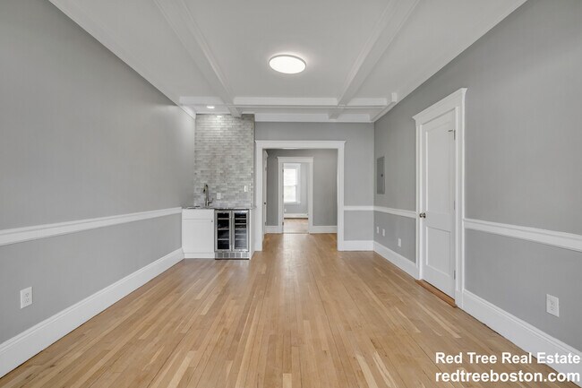 Building Photo - 142 Sutherland Rd