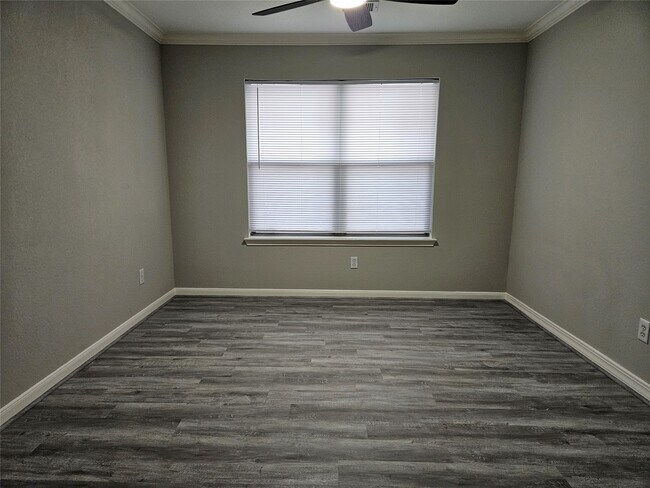 Building Photo - 1130 Concord Pl