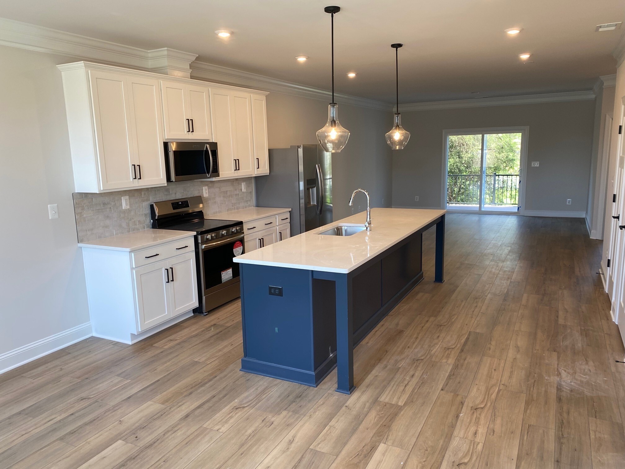 Building Photo - 2423 Anlee Rd