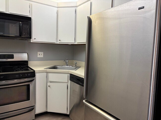 Building Photo - 134 Club Galloway Township Nj 08205