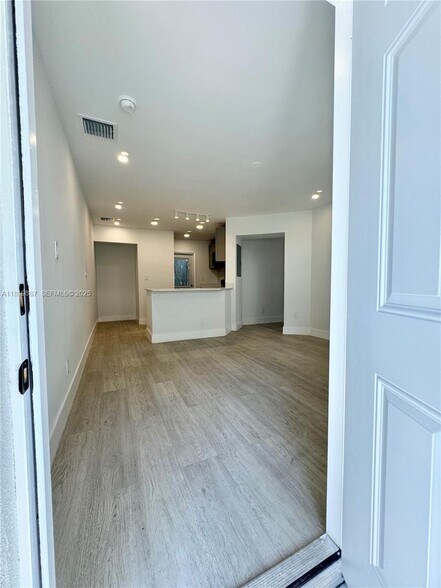 Building Photo - 111 NW 7th Ave