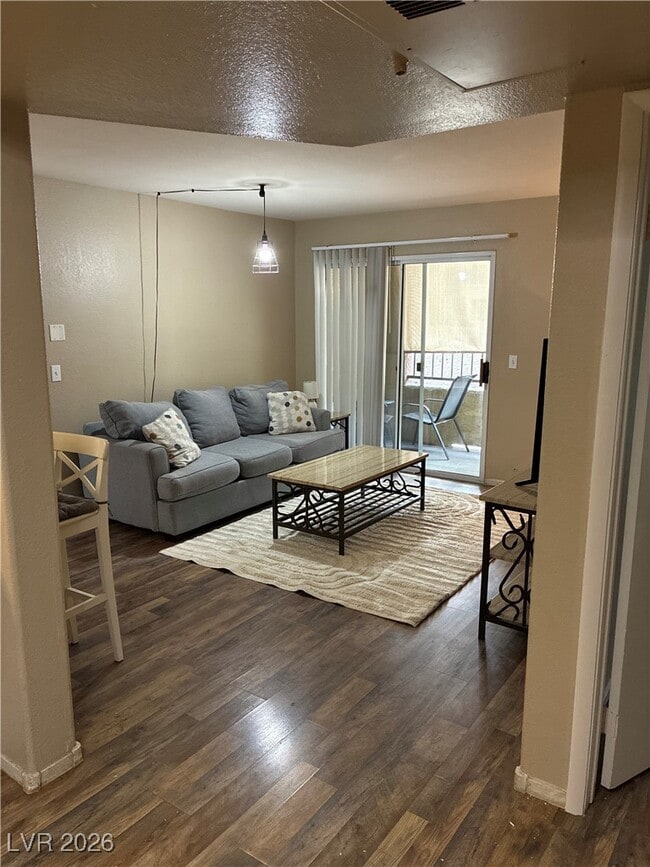 Building Photo - 2120 Ramrod Ave