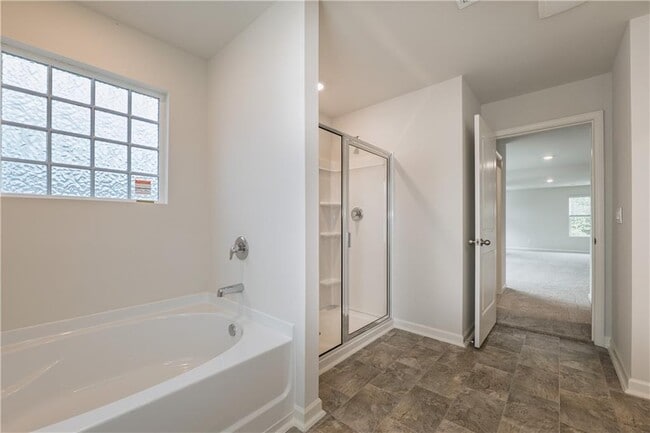 Building Photo - 331 Belmont Dr