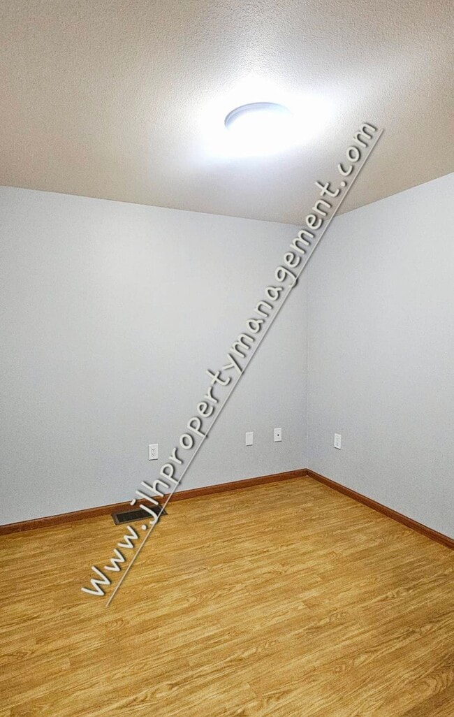 Building Photo - 1776 S Hance Dr