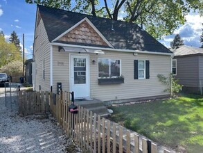 Building Photo - Home in CDA