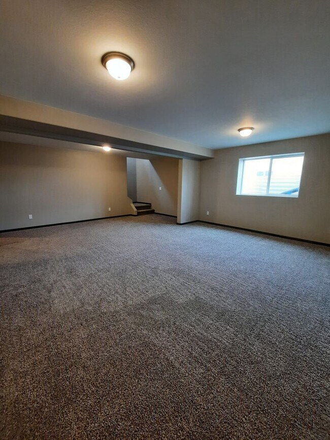 Building Photo - 4 BED | 3 BATH | BRAND-NEW BUILD | DOUBLE GARAGE | RAPID VALLEY