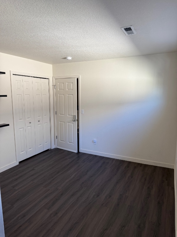 Building Photo - 1683 SW San Mateo Terrace