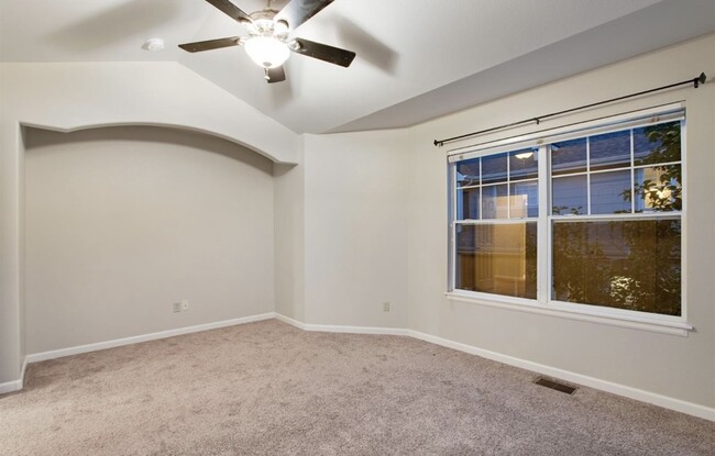 Building Photo - 3331 Apple Blossom Ln