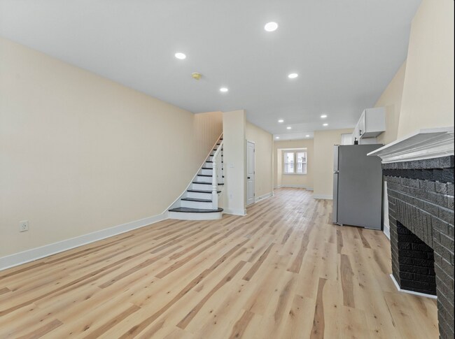 Building Photo - 2041 Stenton Ave