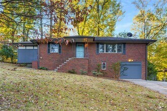 Building Photo - 436 Grady Pl
