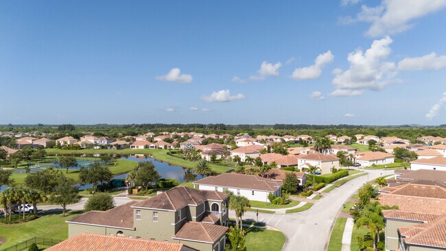 Building Photo - 1769 Berskshire