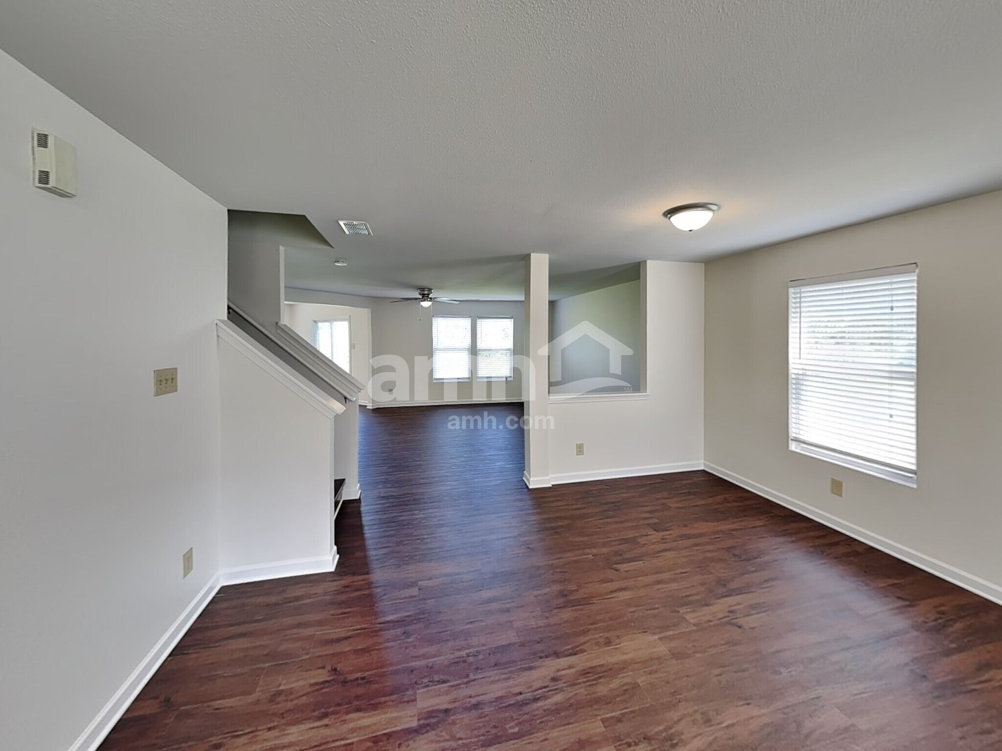 Building Photo - 1702 Bray Dr