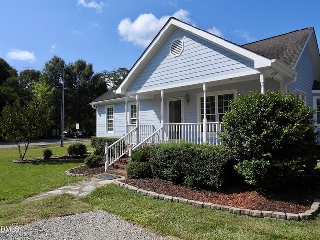 Building Photo - 152 NC-902