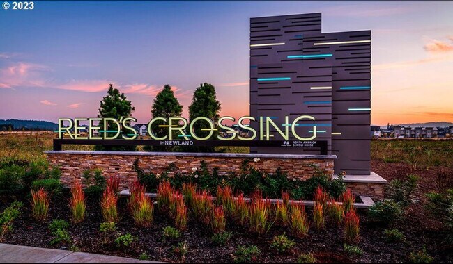 Building Photo - 8206 SE Leafhopper St