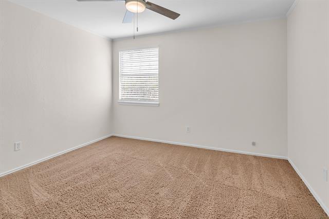 Building Photo - 903 Azalia Dr