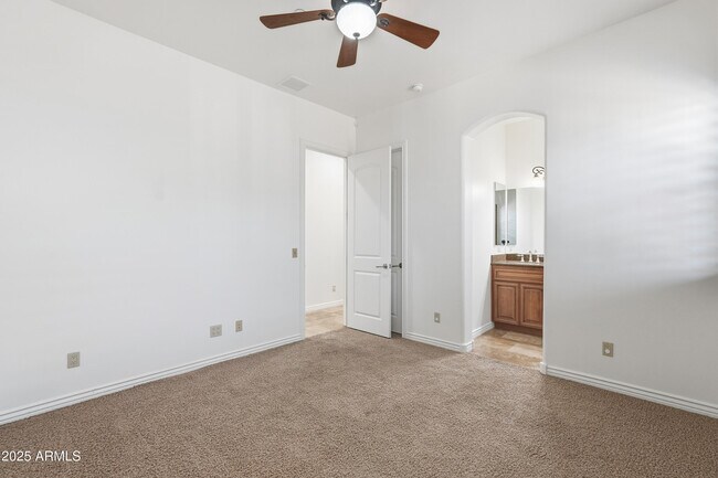 Building Photo - 18131 W Palo Verde Ct