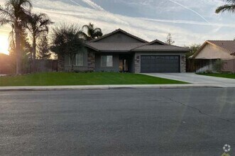 Building Photo - 4809 Prairie Meadows Way