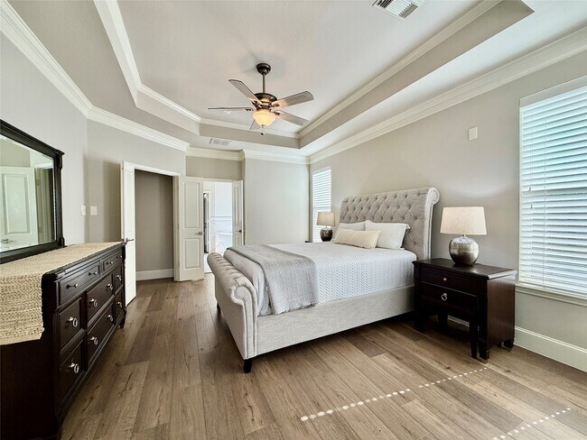 Building Photo - 251 N Maple Glade Cir