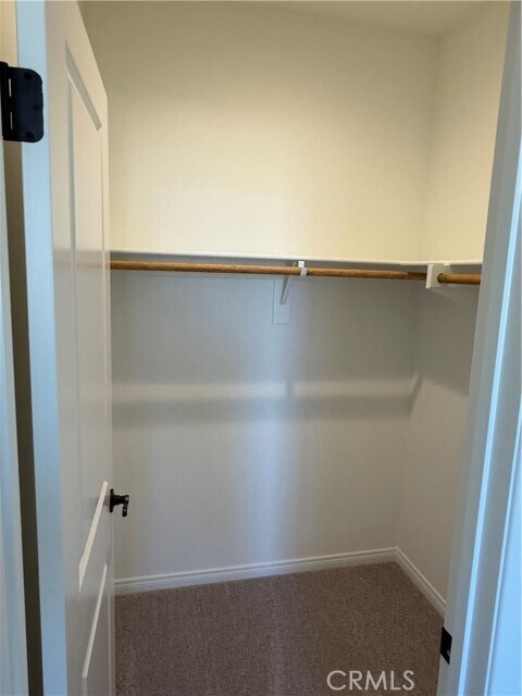 Building Photo - 4470 Hickory Ct