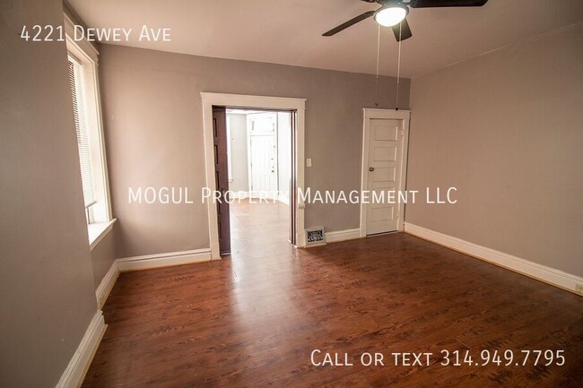 Building Photo - 4221 Dewey Ave