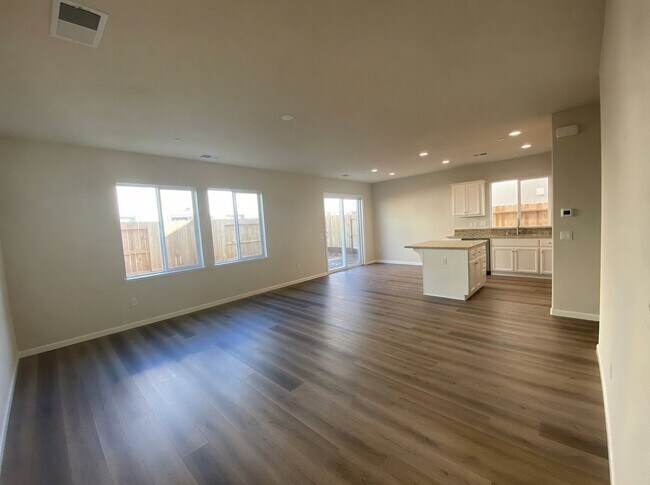Building Photo - 2712 Hawaiian Petrel Ave