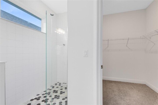 Building Photo - 19331 Banfield Pl