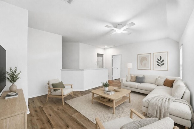 Building Photo - 16417 Olive Sparrow Dr