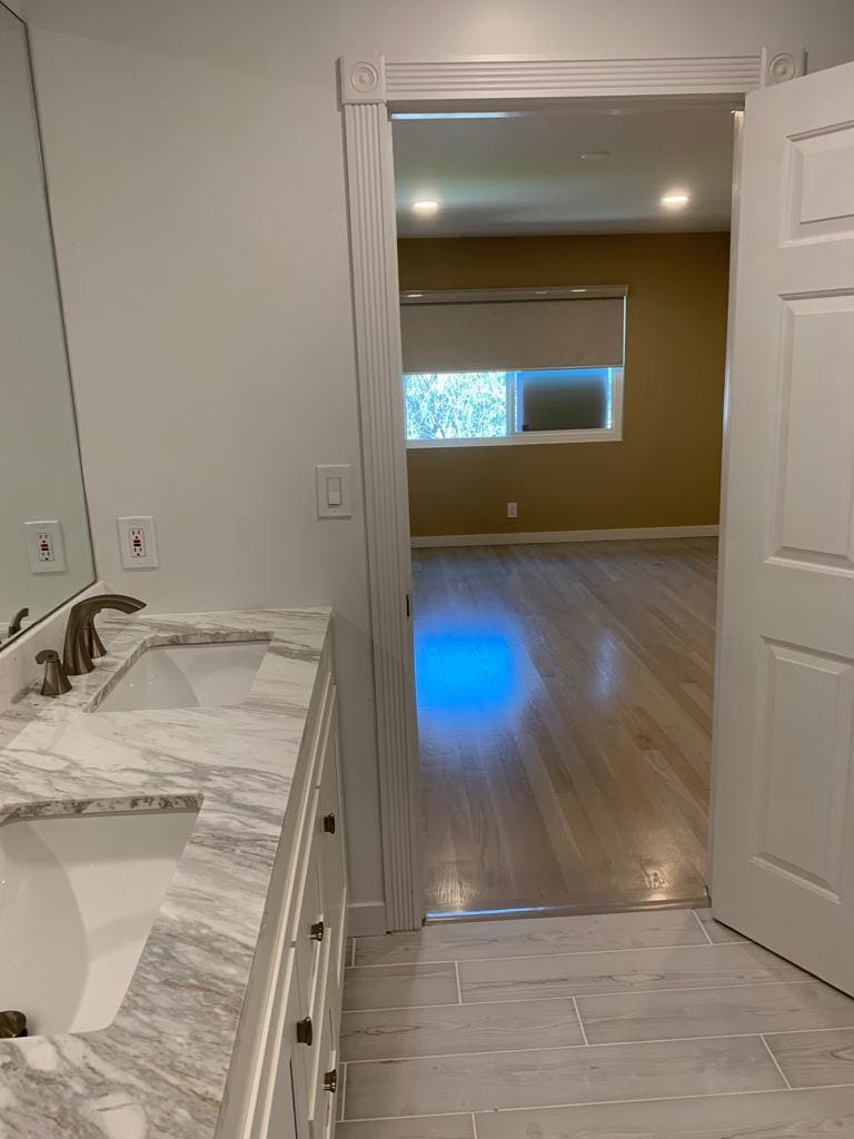 Building Photo - 12244 Magnolia Blvd