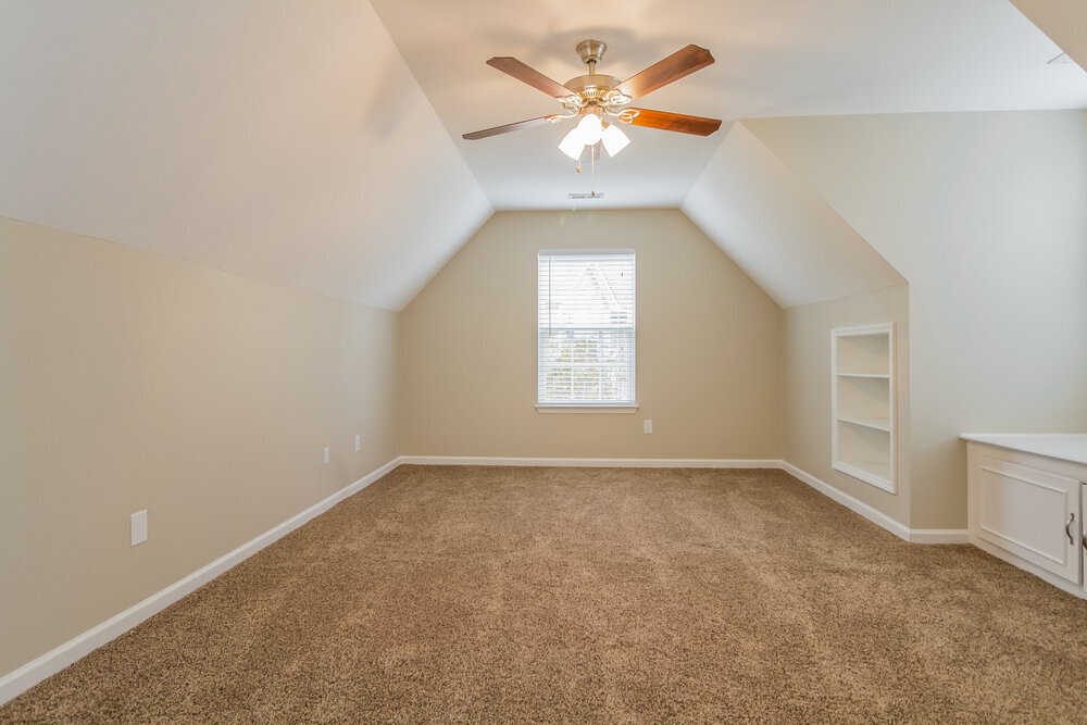 Building Photo - 1716 Carlyon Ct