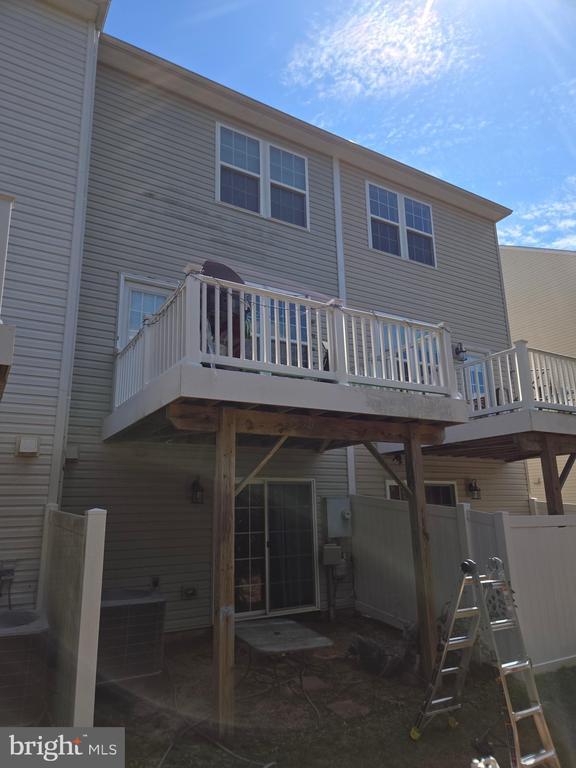 Building Photo - 8232 Heritage Crossing Ct